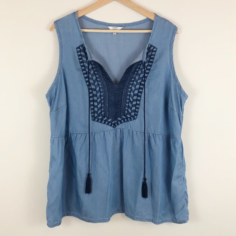 Crown & Ivy Sleeveless Chambray Top Embroidered